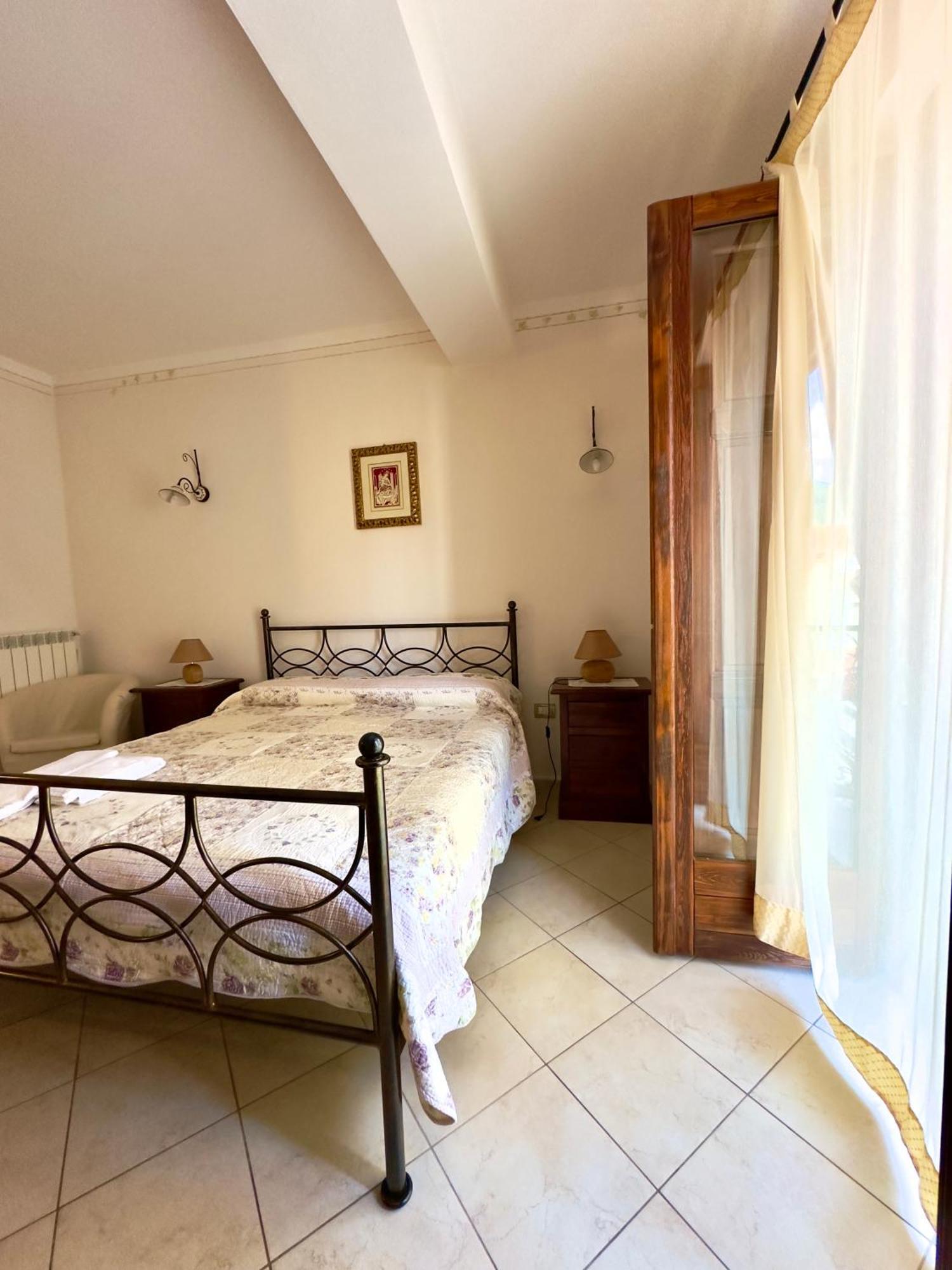 Bed and Breakfast Il Ritrovo Delle Volpi Agerola Exterior foto