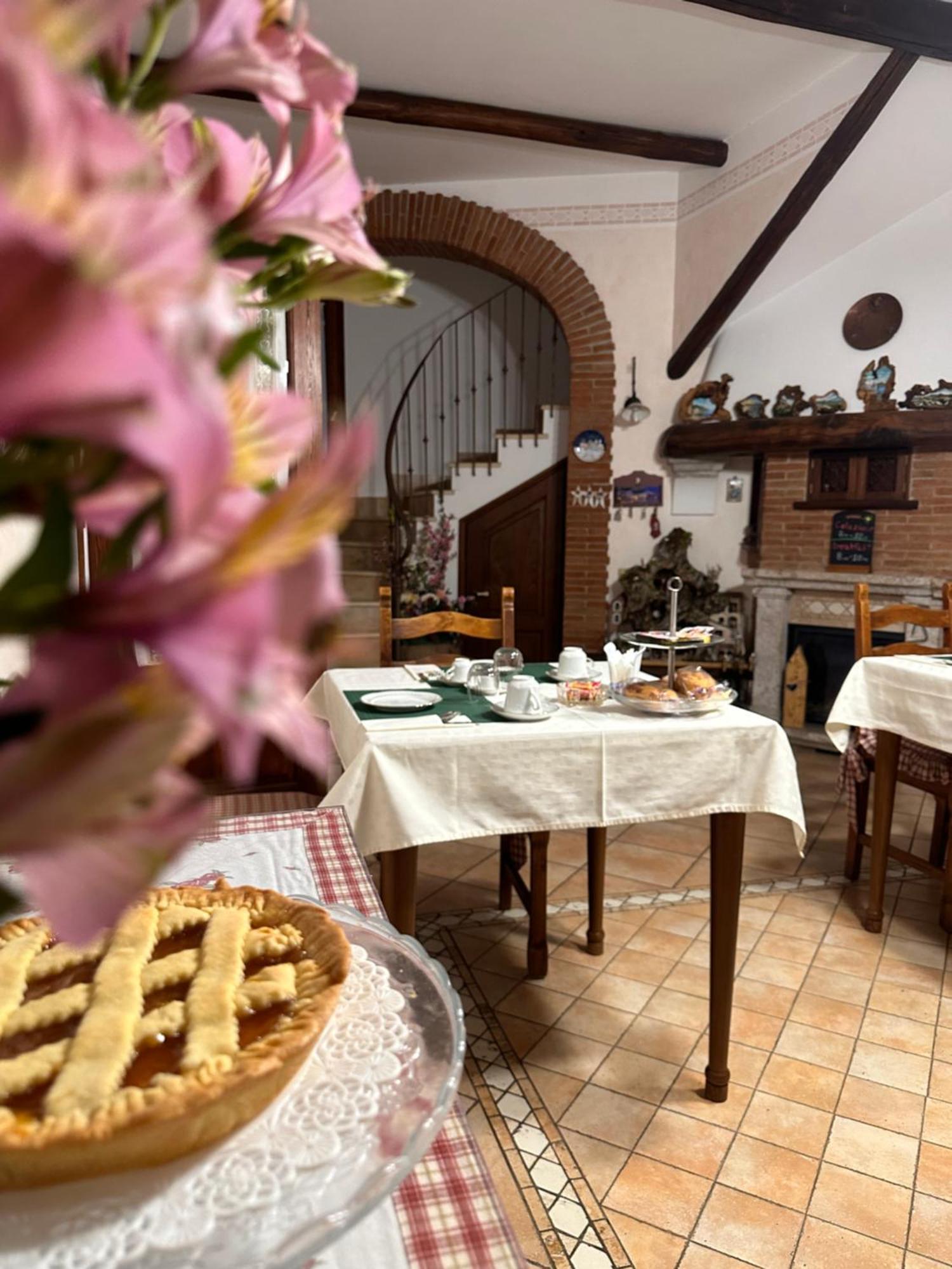 Bed and Breakfast Il Ritrovo Delle Volpi Agerola Exterior foto